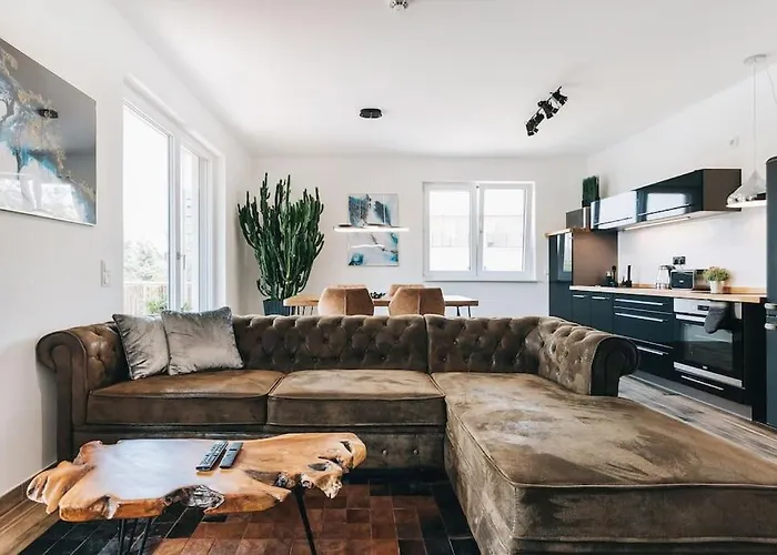 Apartman Stilvolle 4-raumwohnung In Zentraler Lage Drezda