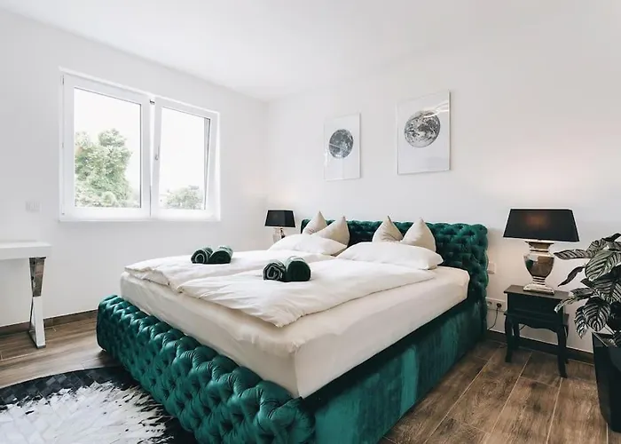 شقة Stilvolle 4-raumwohnung In Zentraler Lage