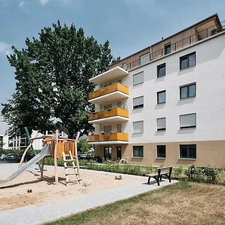 Stilvolle 4-raumwohnung In Zentraler Lage Apartamento *