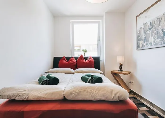 Stilvolle 4-raumwohnung In Zentraler Lage Apartament